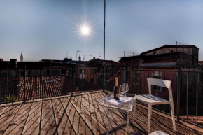 Venice Skyline View Studio Apartment M0270428215